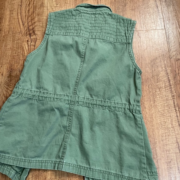Merona Green utility vest - Picture 12 of 14